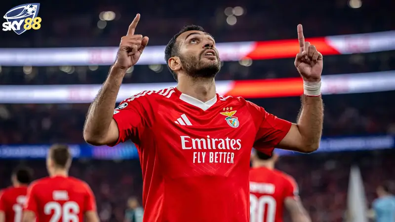 Suc Manh Va Phong Do Cua Benfica Vs Fenerbahce (1)