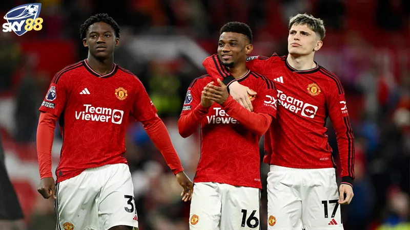 Suc Manh Va Phong Do Cua Fulham Vs Manchester United (1)