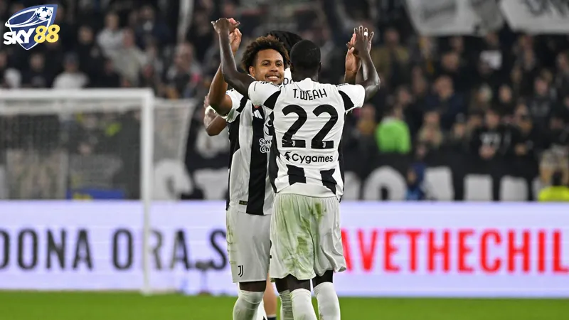 Suc Manh Va Phong Do Cua Juventus Vs Parma (1)